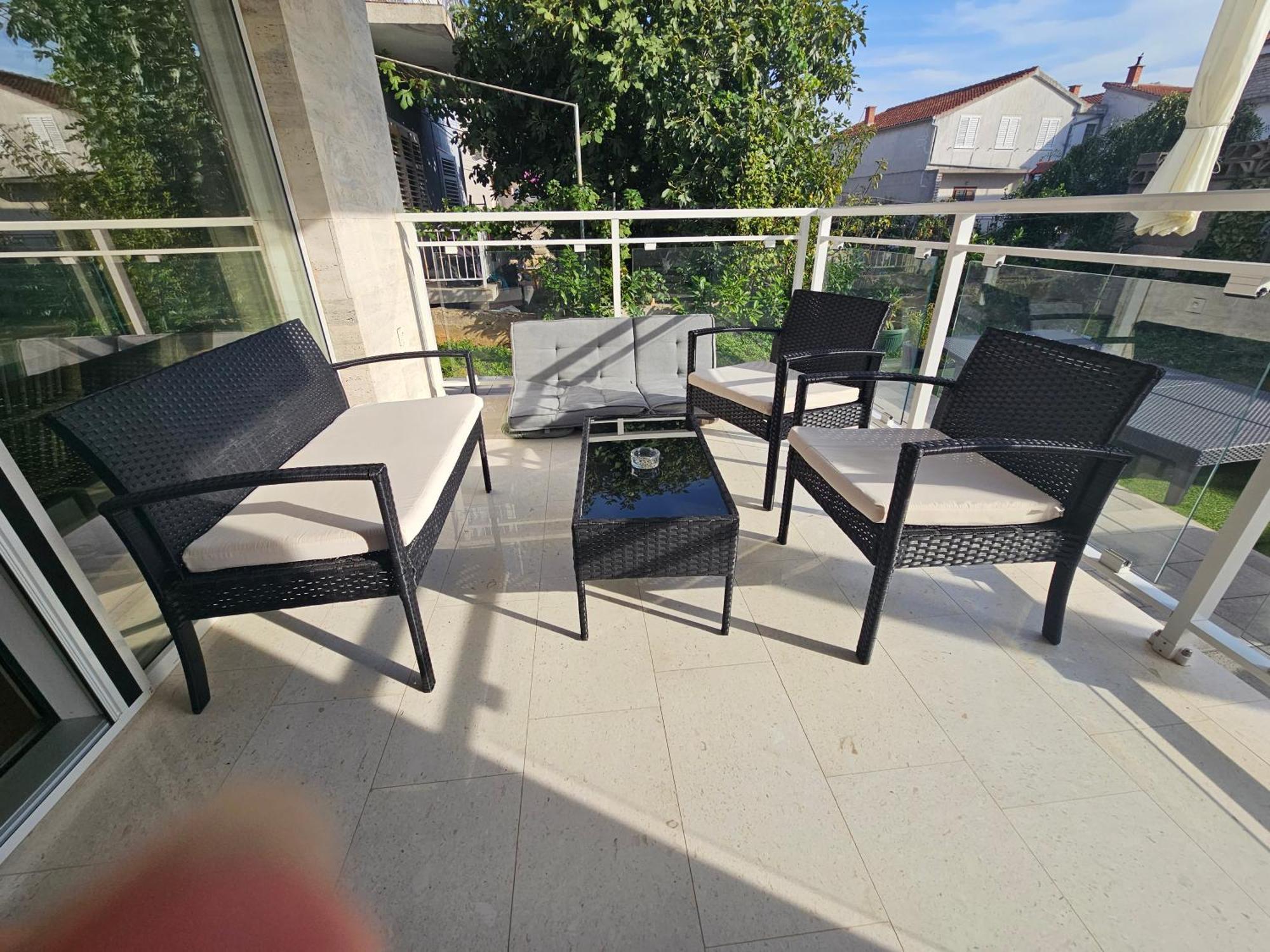 יזרה Vila Regina Apartment Rex With Swimming Pool מראה חיצוני תמונה