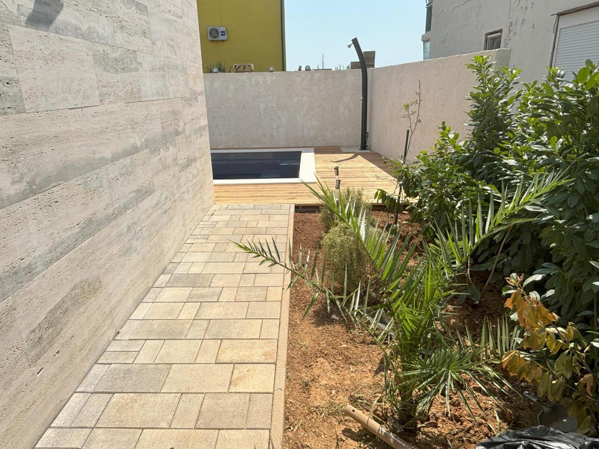 יזרה Vila Regina Apartment Rex With Swimming Pool מראה חיצוני תמונה